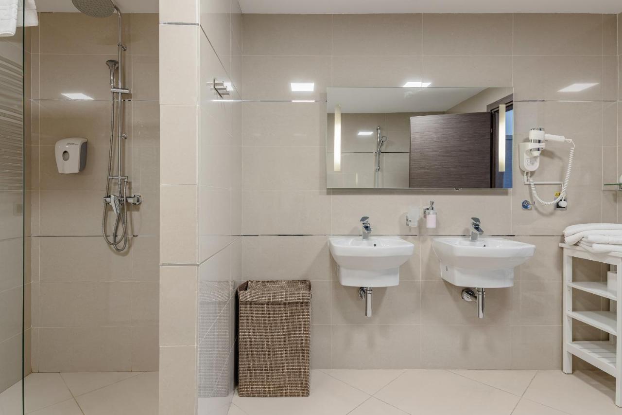 A50 Cape Town Penthouse - Silver Mountain ポイアナ・ブラショフ エクステリア 写真